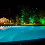شقة فندقية Chrismos Luxury Corfu *