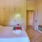 شقة فندقية Chrismos Luxury Corfu Apraos