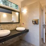 شقة فندقية Chrismos Luxury Corfu Apraos