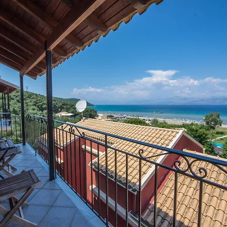 Chrismos Luxury Corfu Апраос