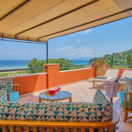 Chrismos Luxury Corfu Апраос