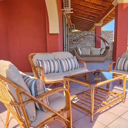 Апарт-отель Chrismos Luxury Corfu