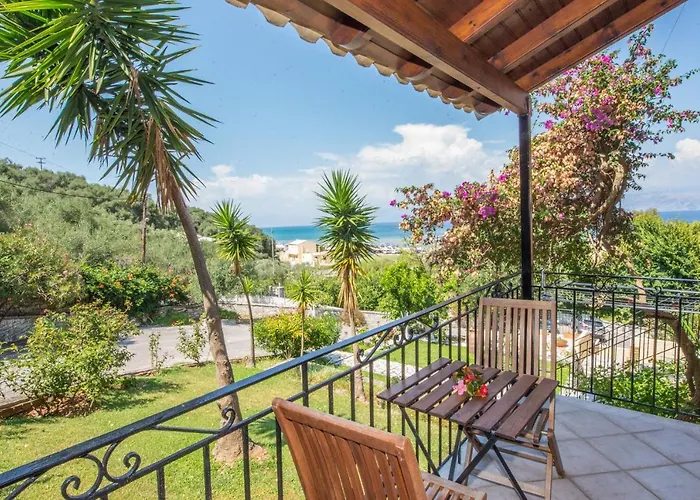 Chrismos Luxury Corfu شقة فندقية Apraos