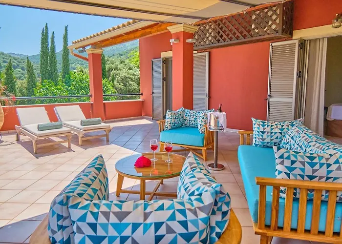 شقة فندقية Chrismos Luxury Corfu *