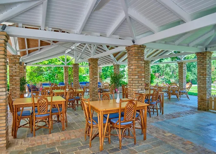 Chrismos Luxury Corfu شقة فندقية