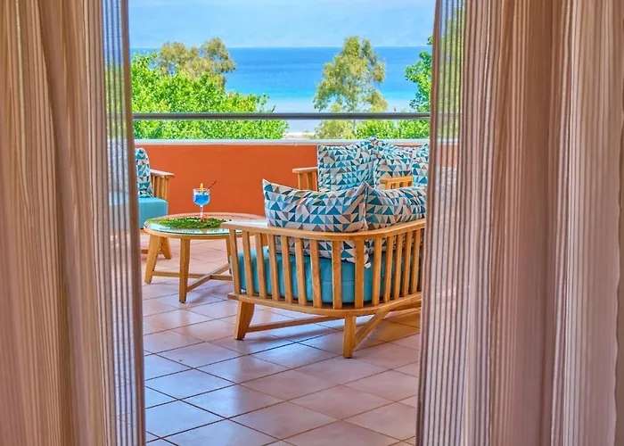 Chrismos Luxury Corfu شقة فندقية *