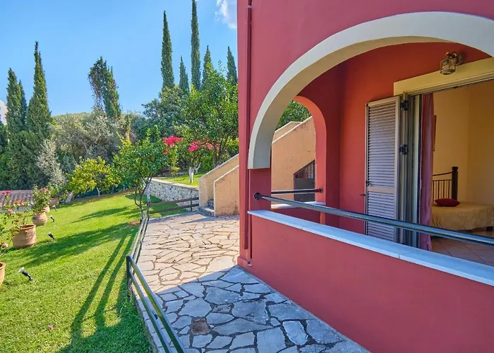 Chrismos Luxury Corfu * Apraos