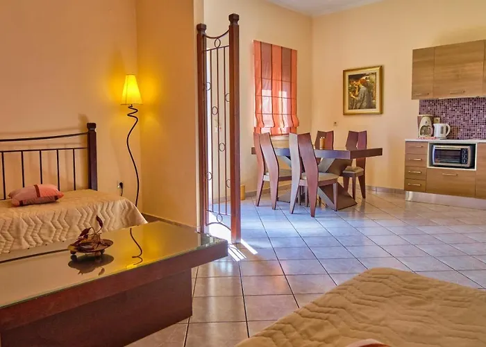 Chrismos Luxury Corfu شقة فندقية