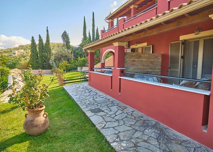 Chrismos Luxury Corfu شقة فندقية Apraos