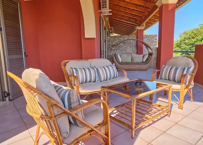 شقة فندقية Chrismos Luxury Corfu