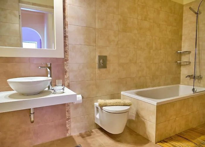 Chrismos Luxury Corfu شقة فندقية