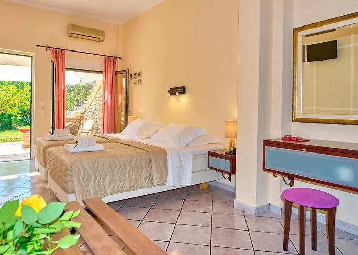 Chrismos Luxury Corfu * Apraos