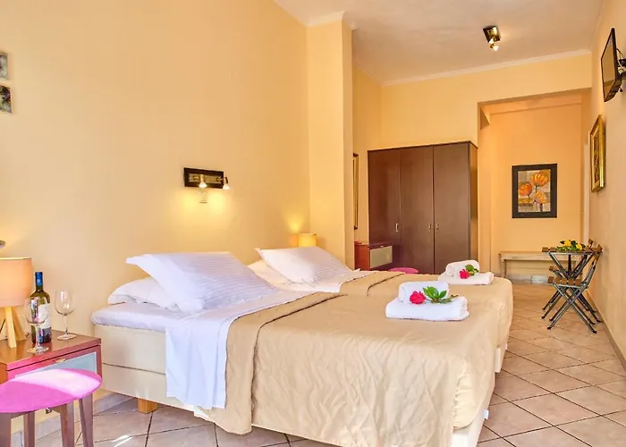 شقة فندقية Chrismos Luxury Corfu *