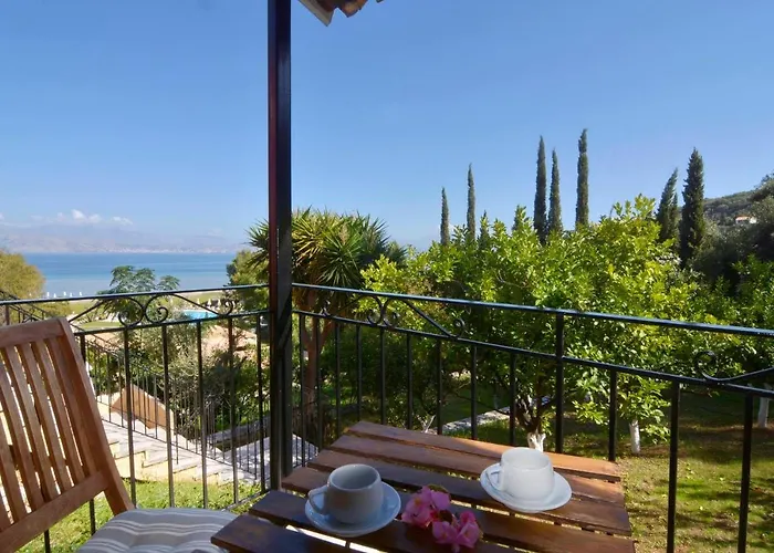 Chrismos Luxury Corfu شقة فندقية Apraos