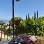 Chrismos Luxury Corfu Aparthotel Apraos