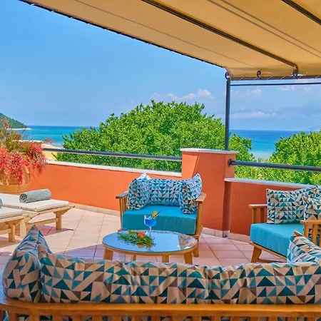Chrismos Luxury Corfu Апарт-отель *