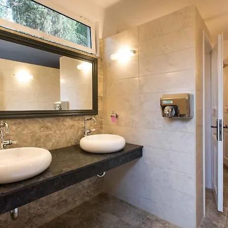 Apartmanhotel Chrismos Luxury Corfu Apraósz