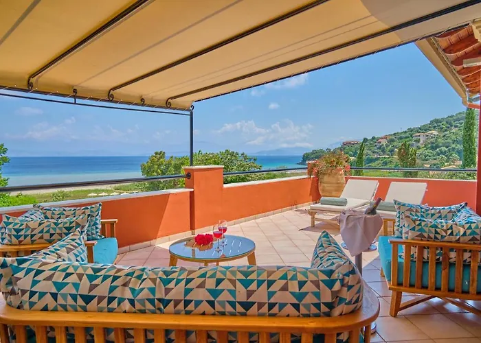 Chrismos Luxury Corfu 아프라오스