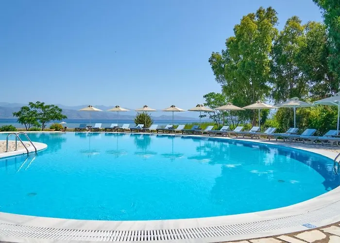 아파트호텔 Chrismos Luxury Corfu *