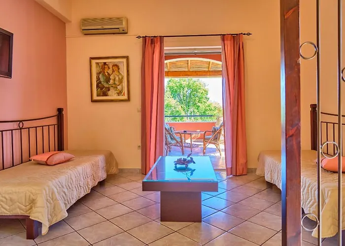 Chrismos Luxury Corfu 아파트호텔 아프라오스